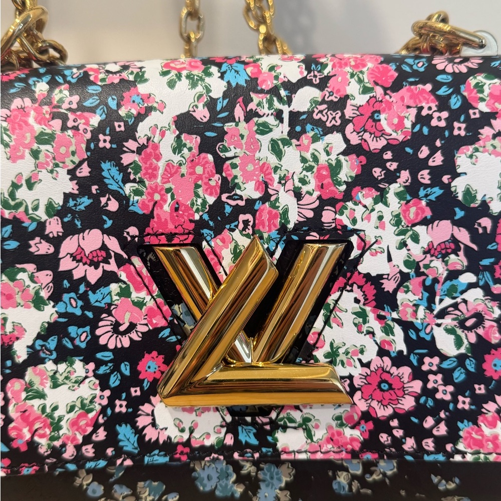 Louis Vuitton limited edition floral twist bag - Picture 12 of 16